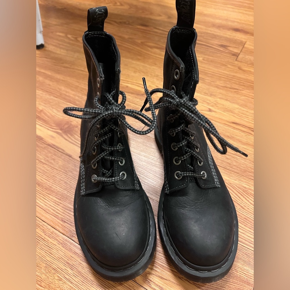 Dr. Martens black boots - size 6